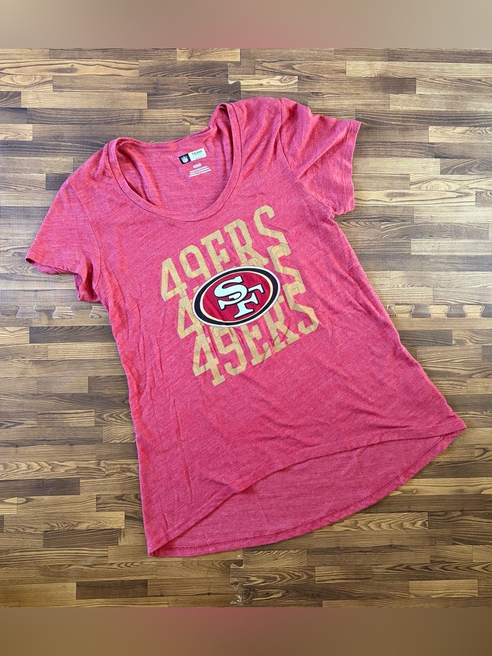 NFL San Francisco 49ers Scoop Neck Short Sleeve Tee Red Medium